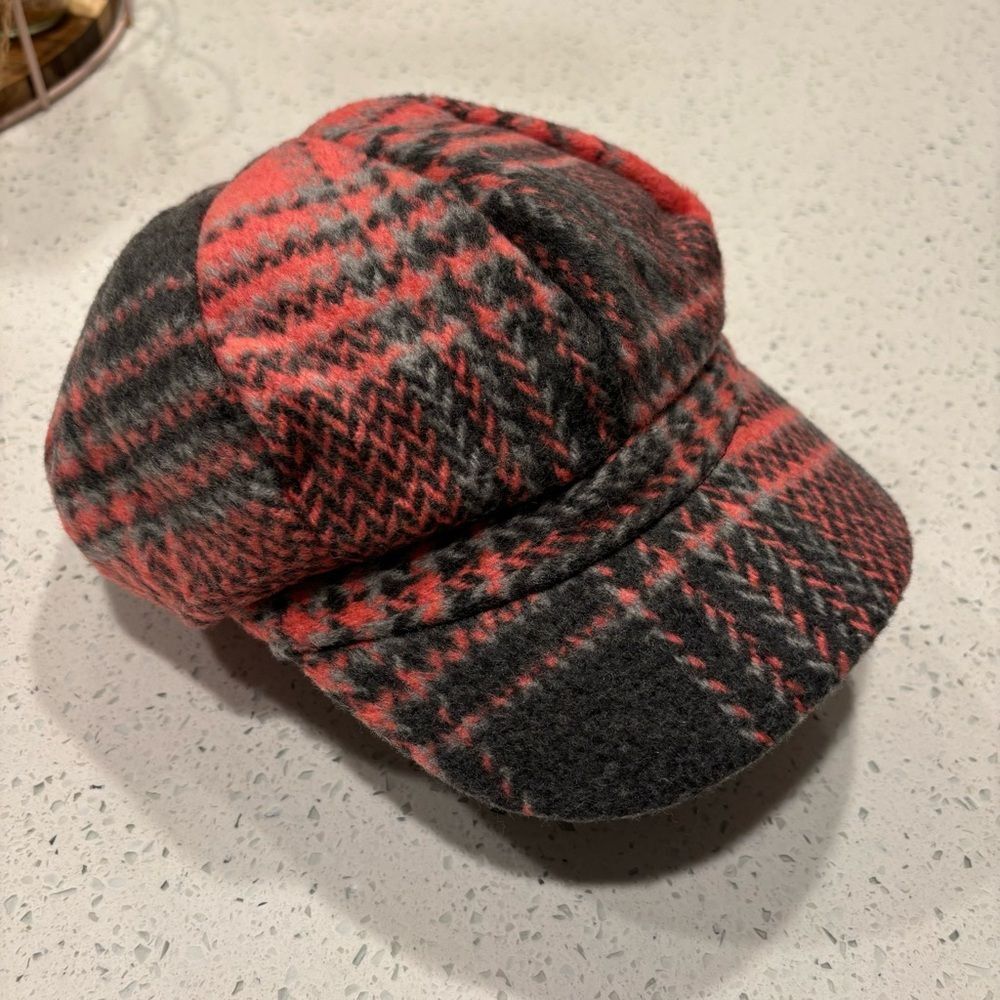 Pink plaid women’s hat